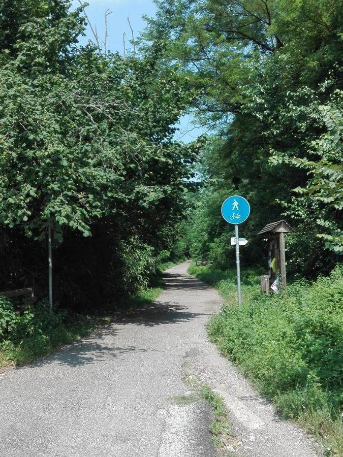 Il Casolare Del Medio Olona Bed & Breakfast Fagnano Olona Eksteriør bilde