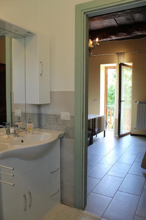 Il Casolare Del Medio Olona Bed & Breakfast Fagnano Olona Eksteriør bilde