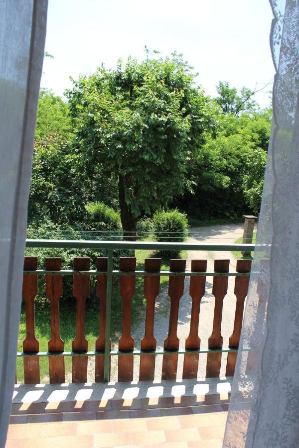 Il Casolare Del Medio Olona Bed & Breakfast Fagnano Olona Eksteriør bilde