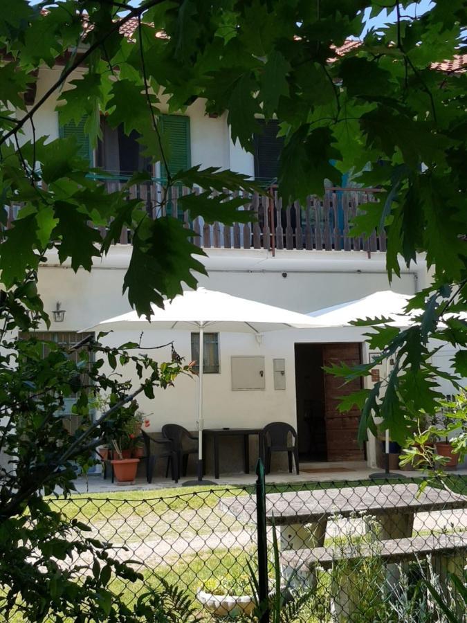 Il Casolare Del Medio Olona Bed & Breakfast Fagnano Olona Eksteriør bilde