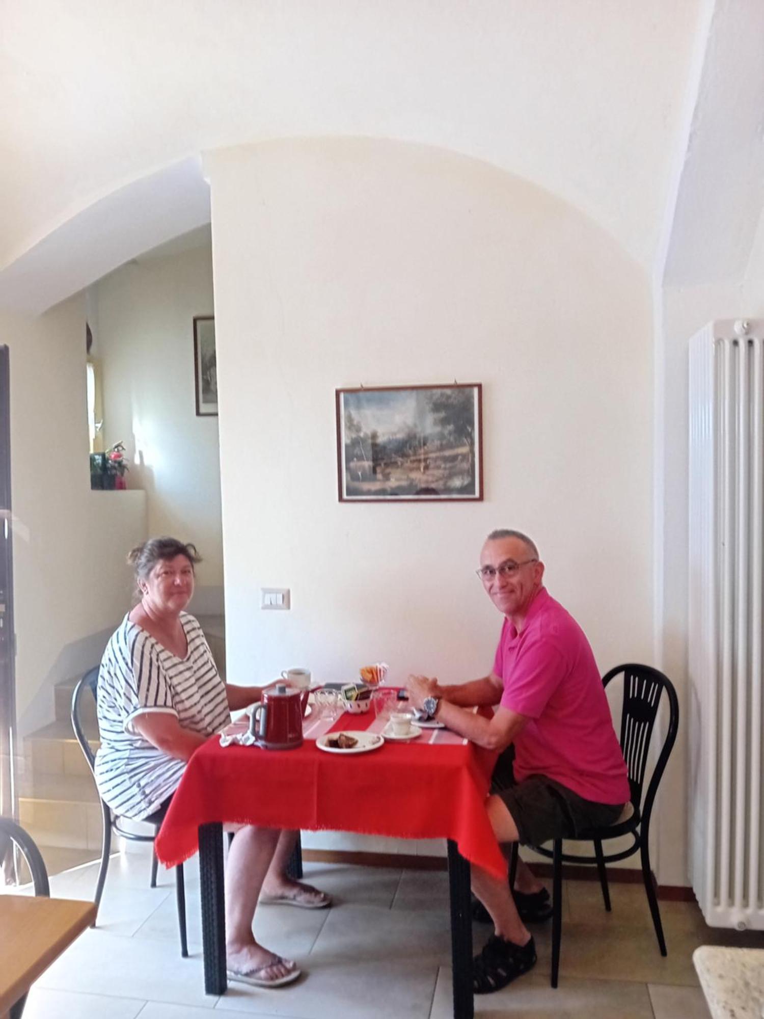 Il Casolare Del Medio Olona Bed & Breakfast Fagnano Olona Eksteriør bilde